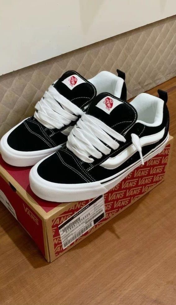 Vans Knu