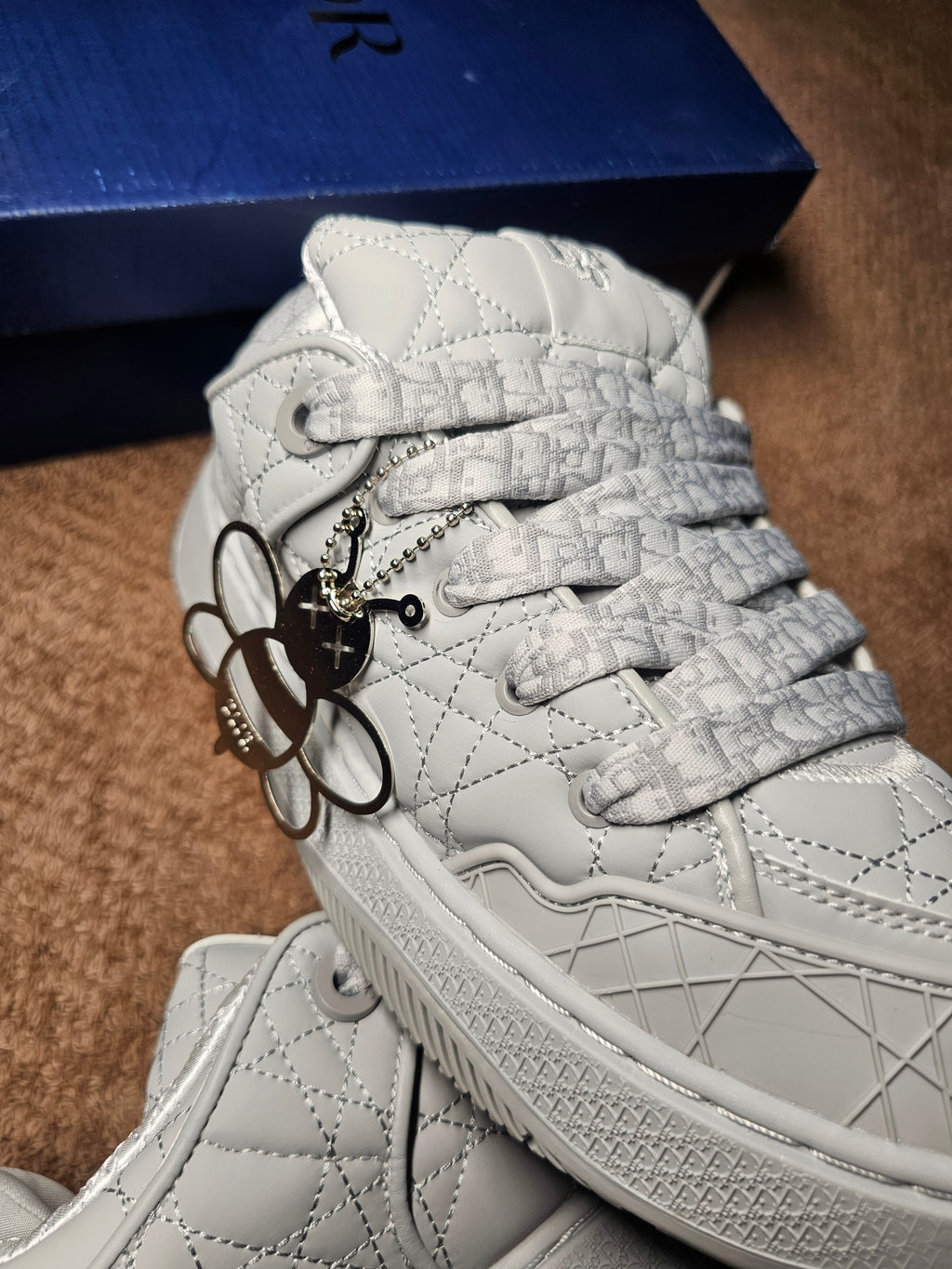 Dior b9 grey