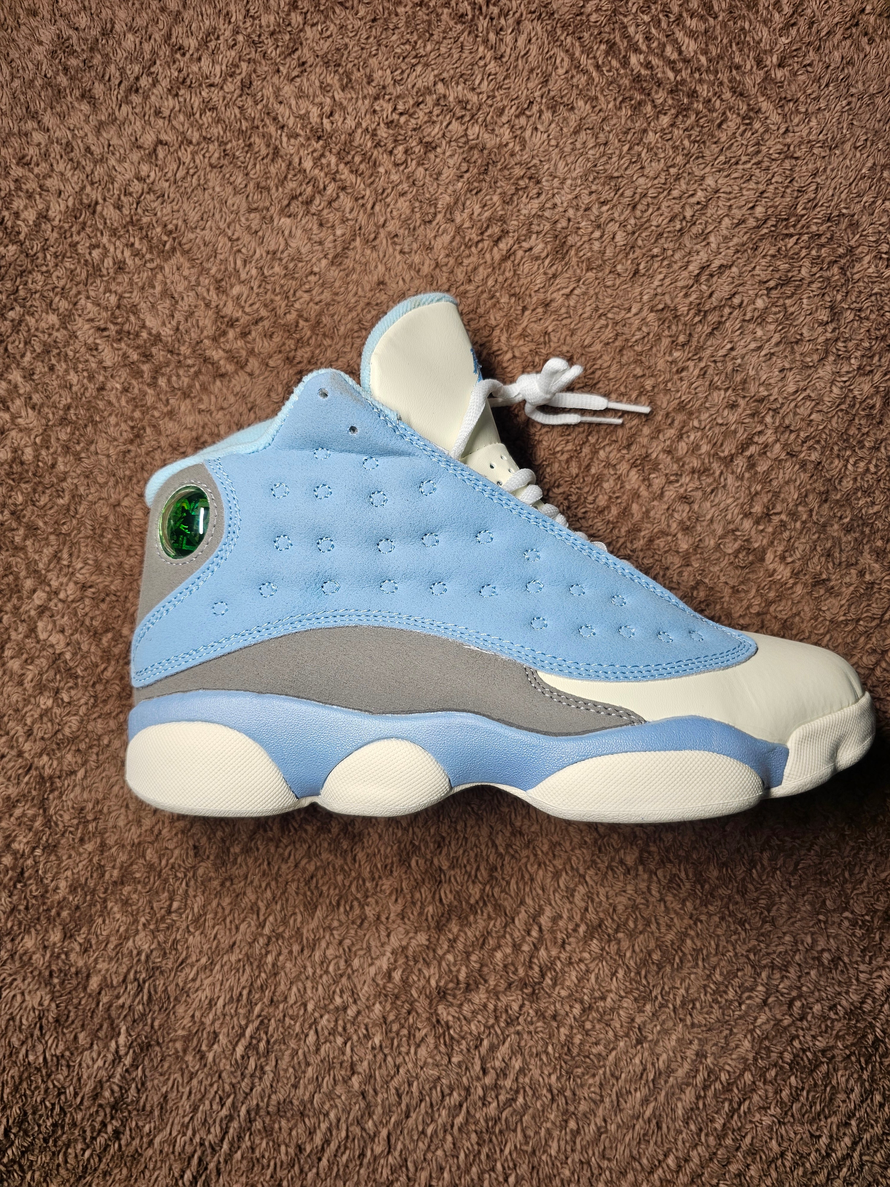Jordan 13  'Celestine Blue'