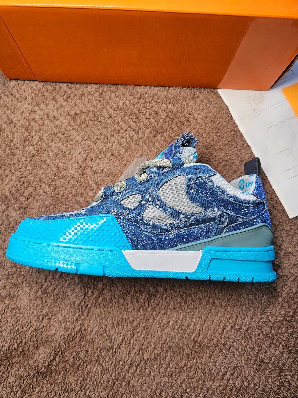 Lv Trainer blue denim