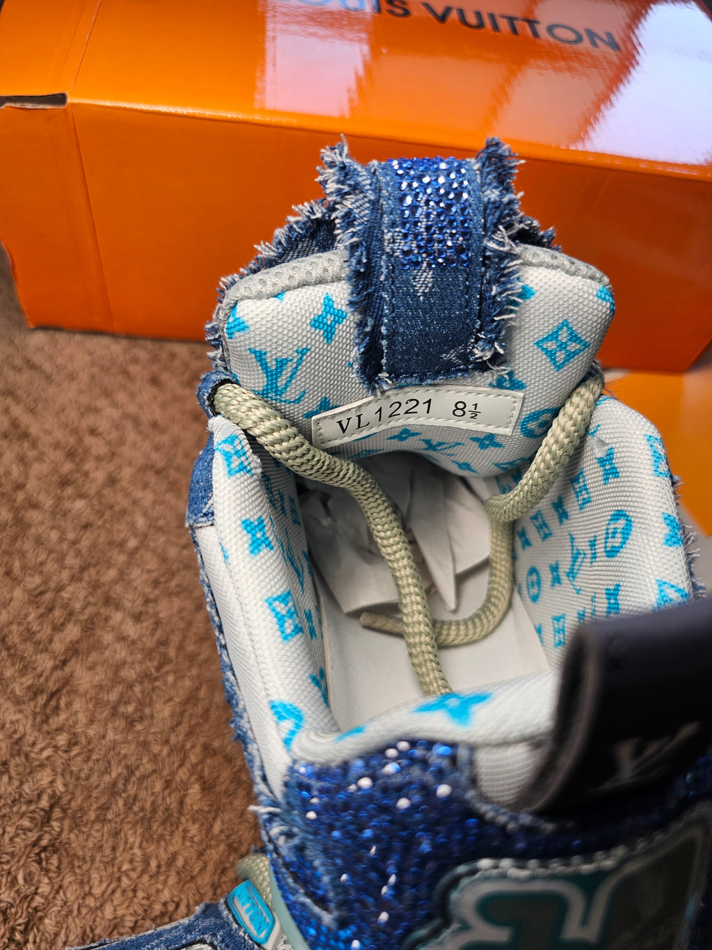 Lv Trainer blue denim