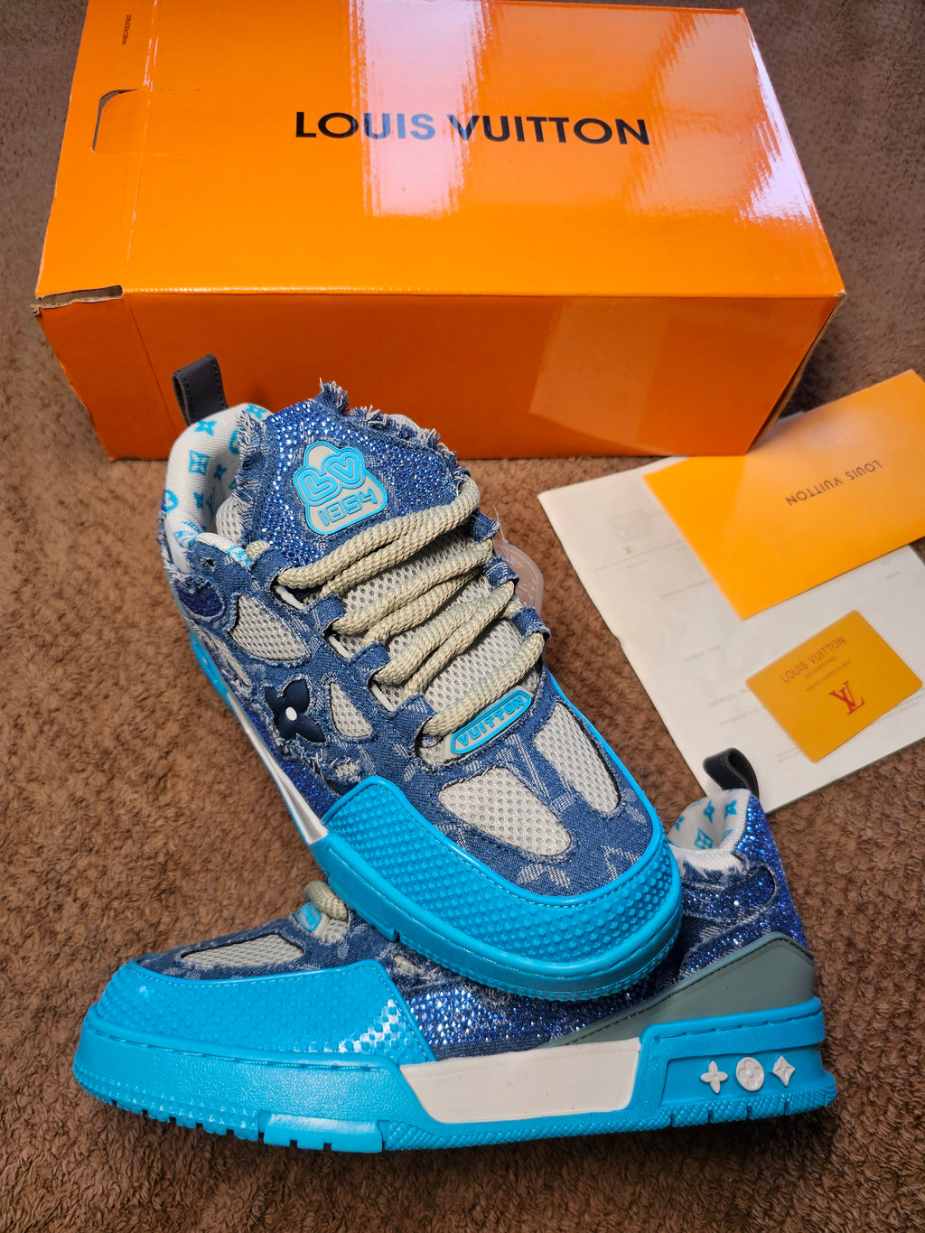 Lv Trainer blue denim