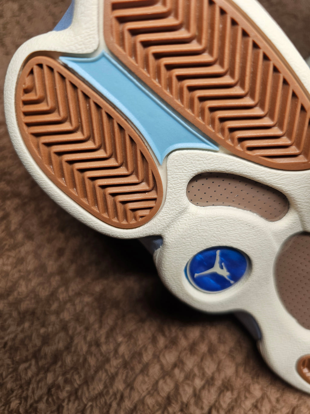 Jordan 13  'Celestine Blue'